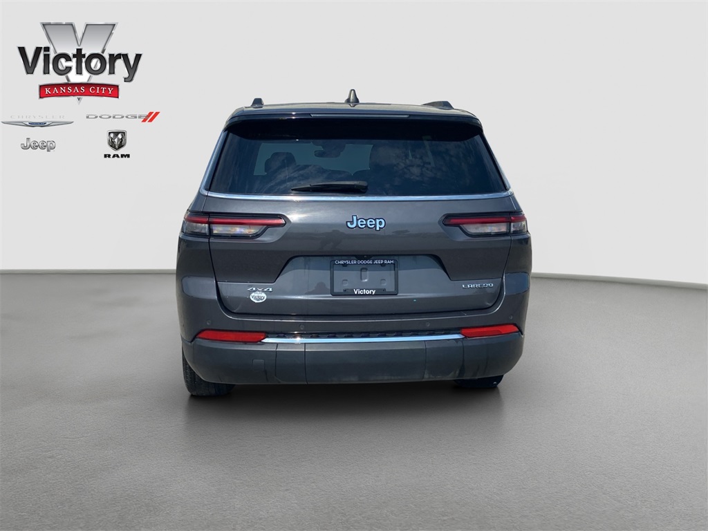 2023 Jeep Grand Cherokee Laredo photo 5
