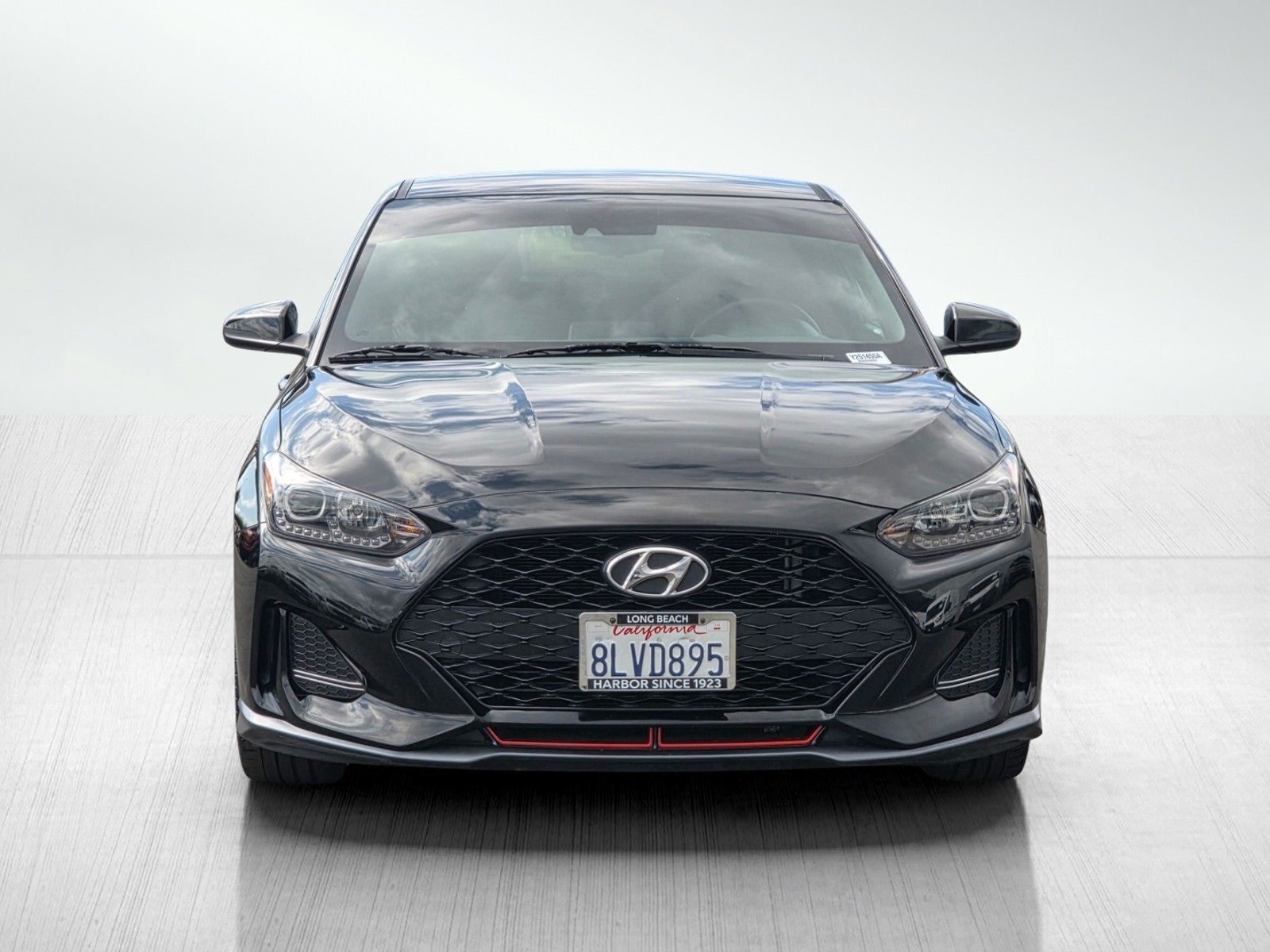 2019 Hyundai Veloster Turbo R-Spec photo 2