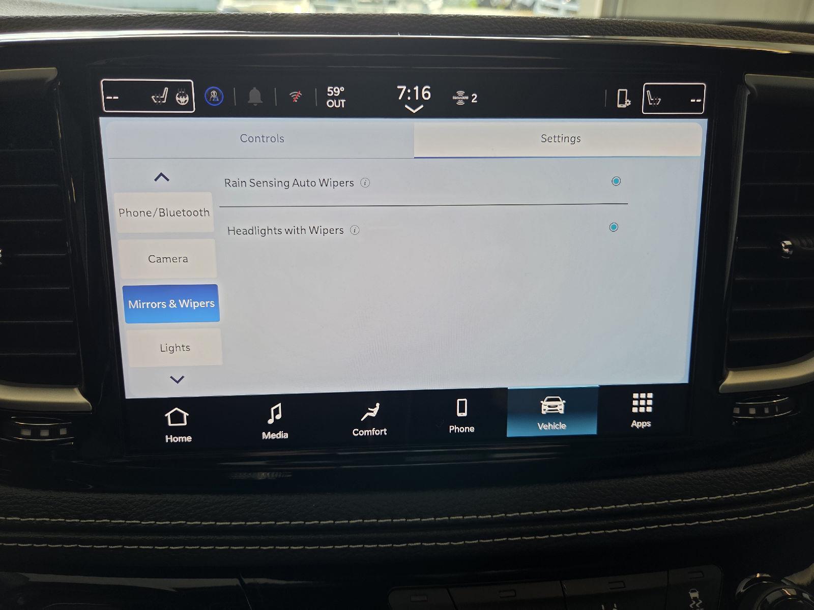 2026 Chrysler Pacifica photo 23