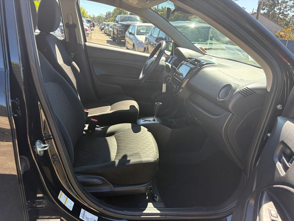 2021 Mitsubishi Mirage ES photo 24