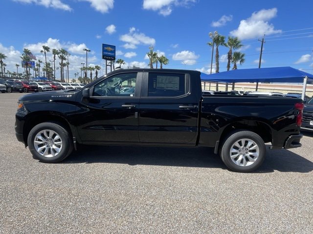 2026 Chevrolet Silverado 1500 Custom photo 4