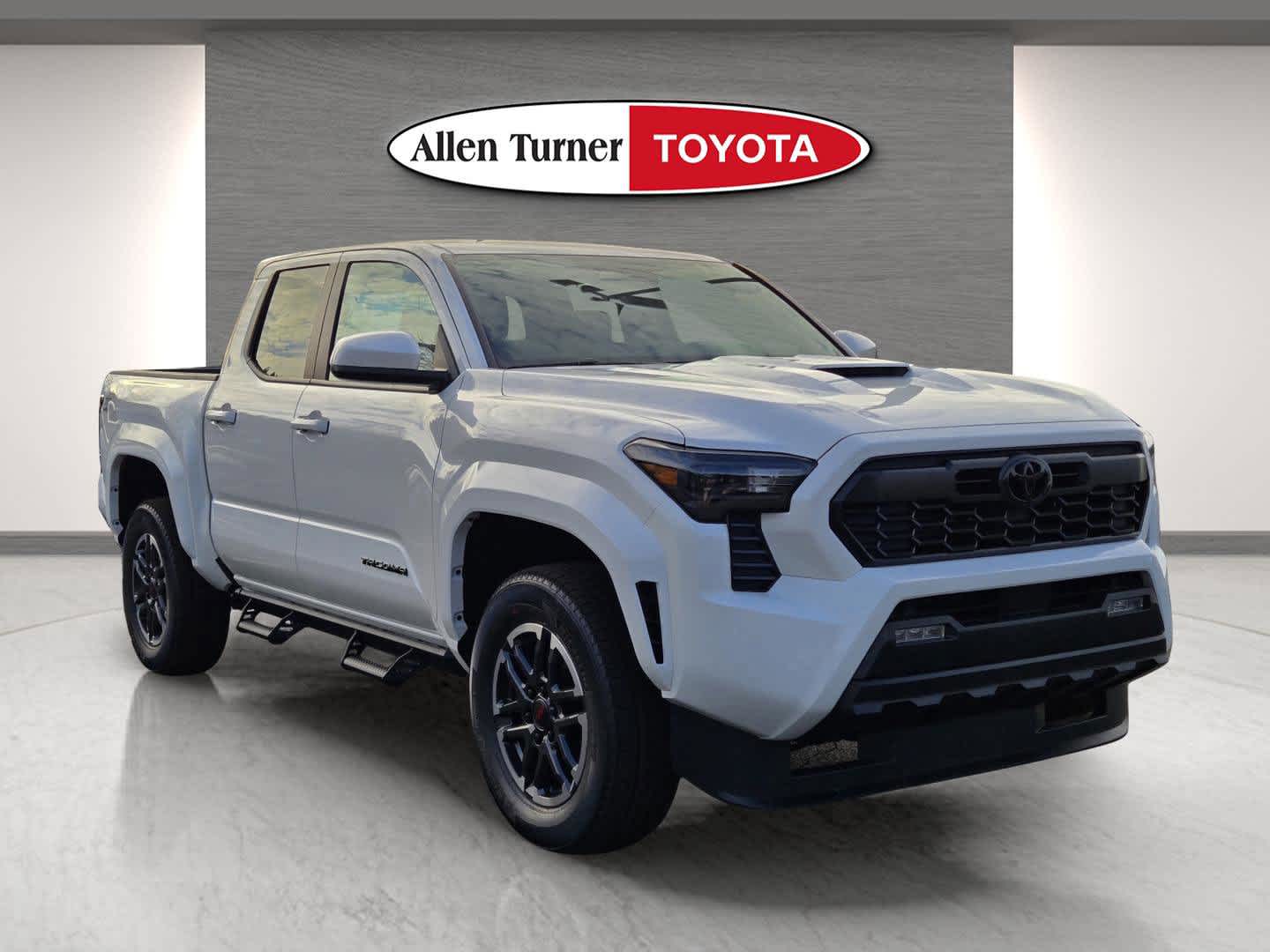 2026 Toyota Tacoma TRD Sport's photo