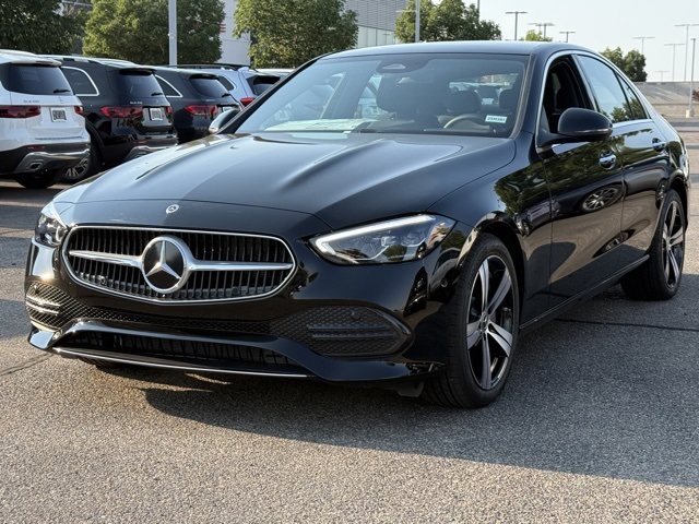 2025 Mercedes-Benz C-Class Sedan C 300's photo