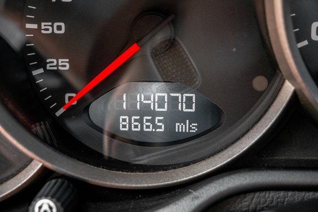 2005 Porsche 911 4S photo 16