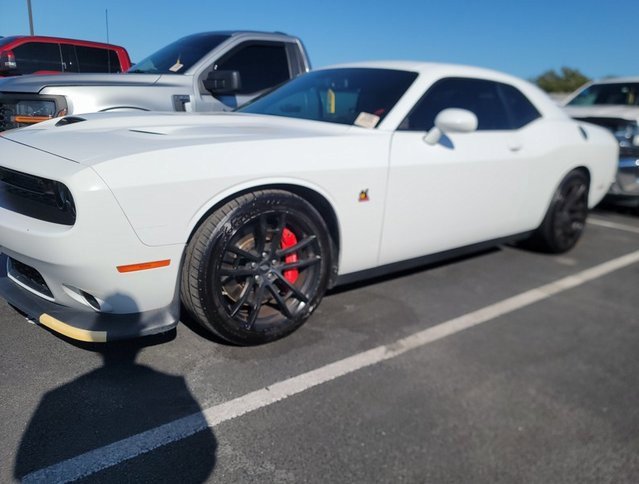 2020 Dodge Challenger R/T's photo