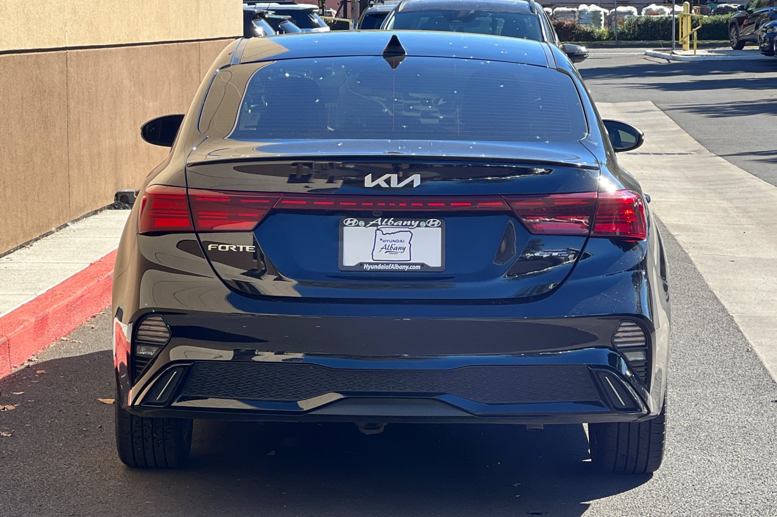 2023 Kia Forte GT-Line photo 4