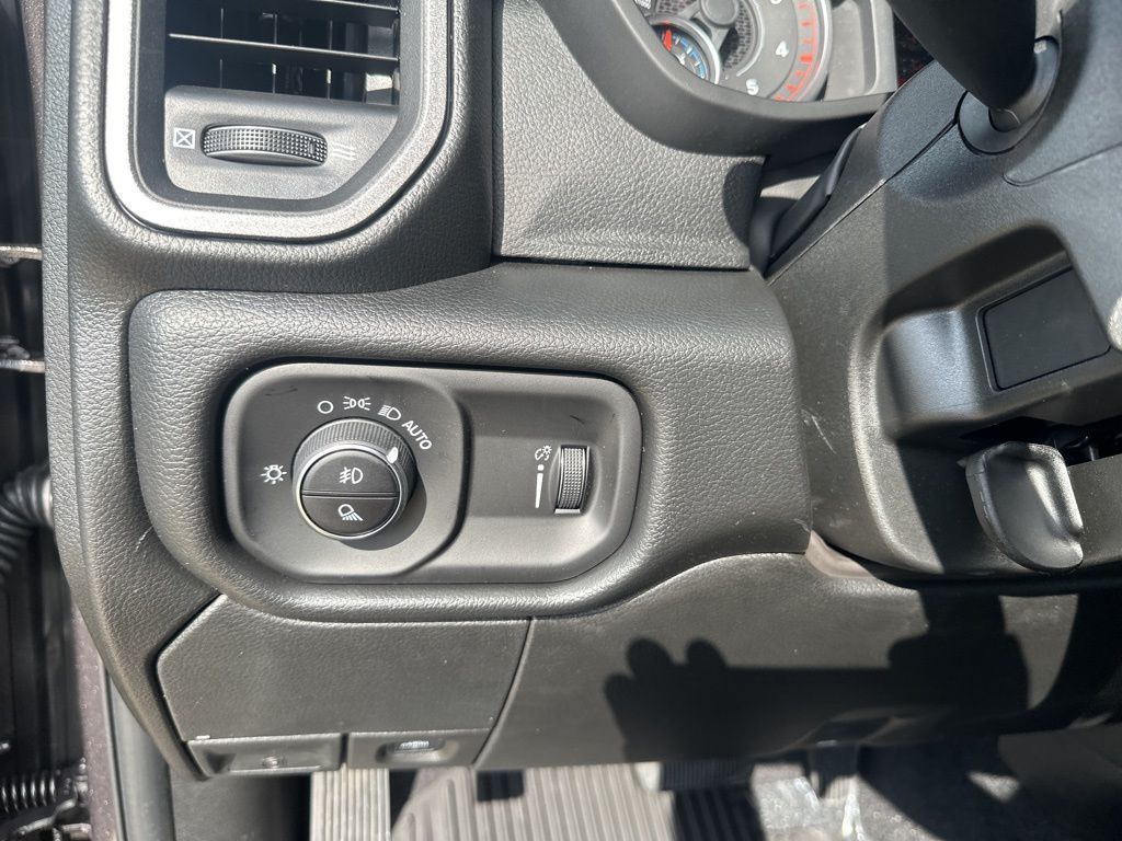 2026 Ram 2500 Tradesman photo 36