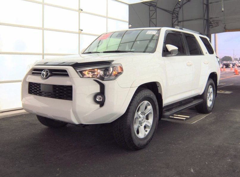 2022 Toyota 4Runner SR5's photo