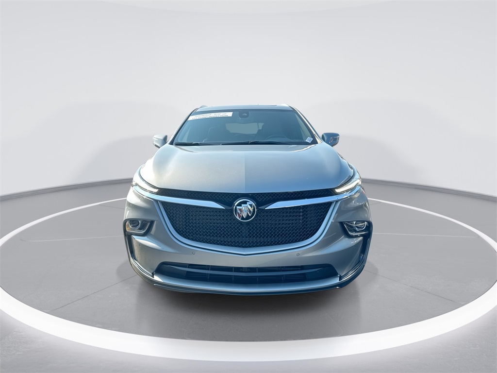2023 Buick Enclave Essence photo 3