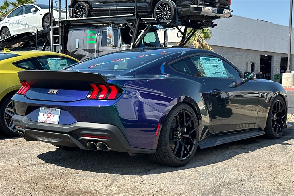 2025 Ford Mustang GT Premium photo 4