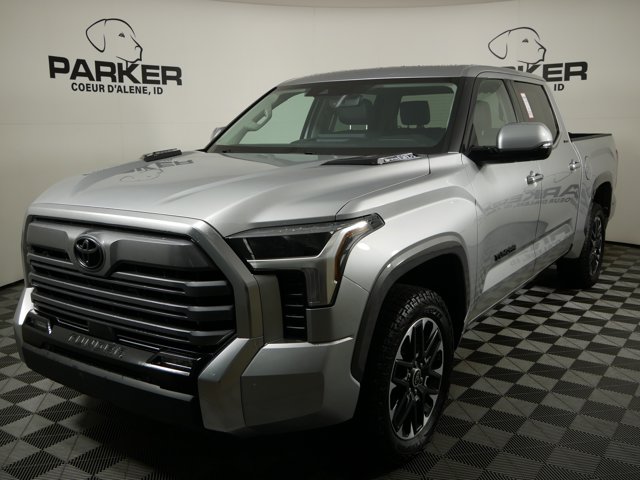 2023 Toyota Tundra Limited's photo