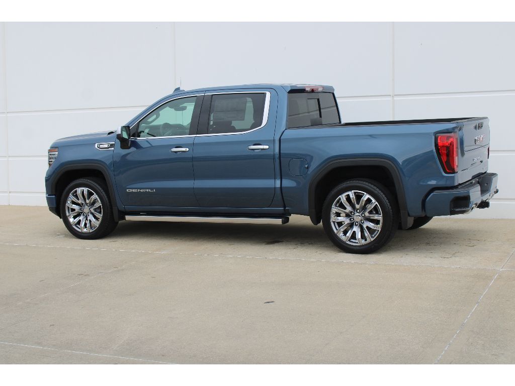 2026 Gmc Sierra 1500 Denali photo 3