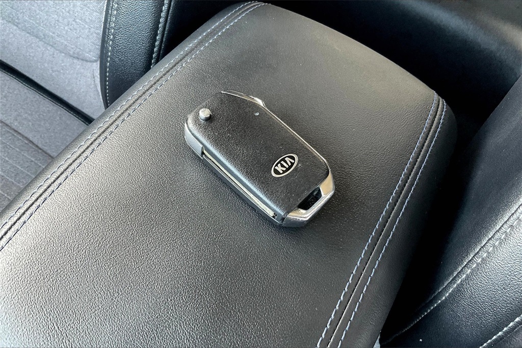 2021 Kia Seltos S photo 8