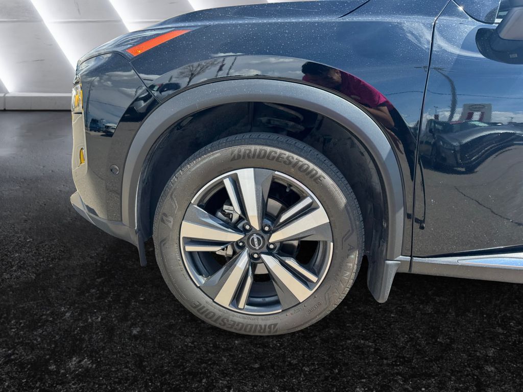 2023 Nissan Rogue SL photo 25