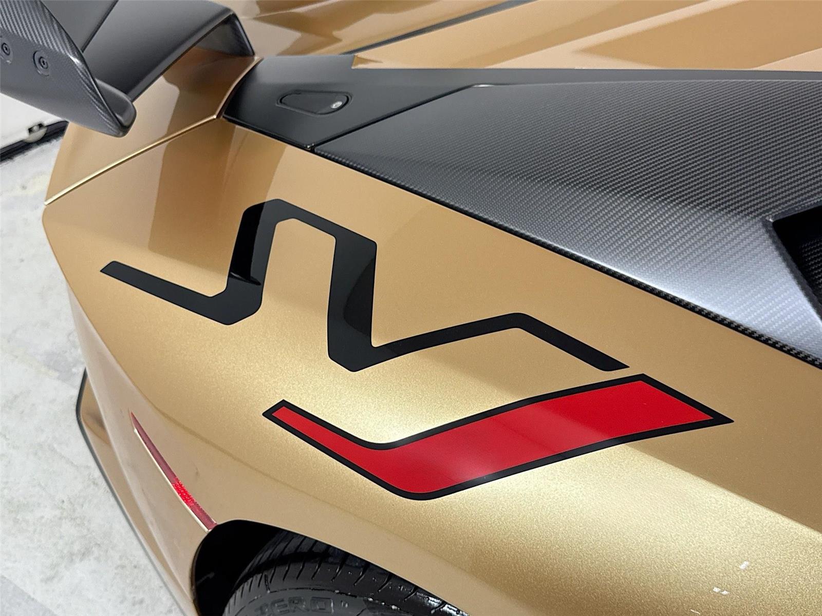 2019 Lamborghini Aventador SVJ photo 30