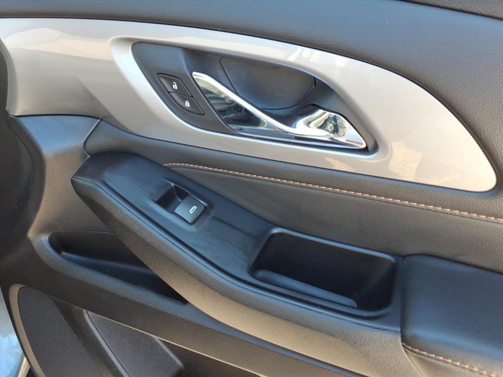 2019 Chevrolet Traverse LS photo 8