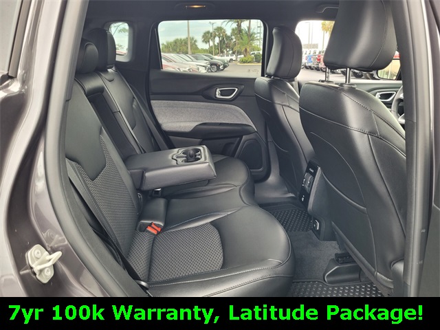 2024 Jeep Compass Latitude photo 16