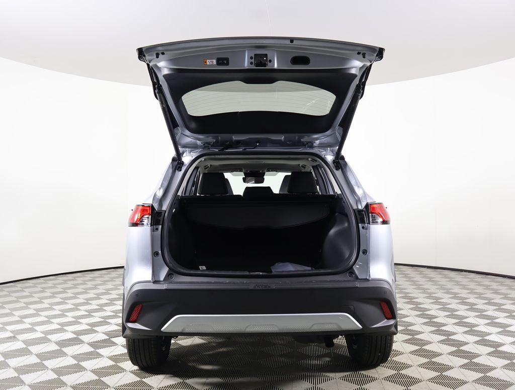 2026 Toyota Corolla Cross XLE photo 16