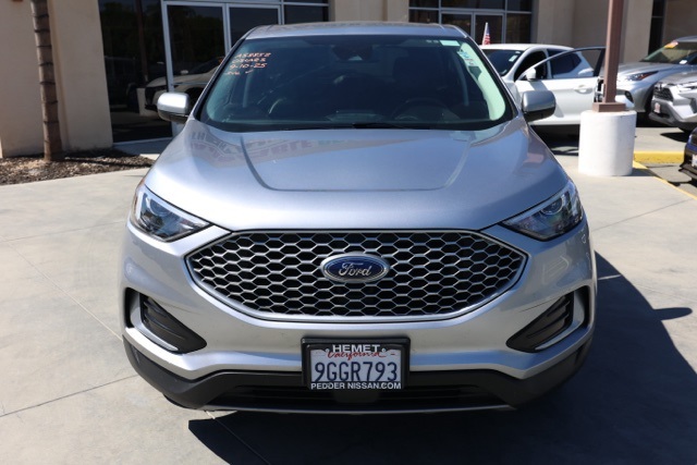 2023 Ford Edge SEL photo 8