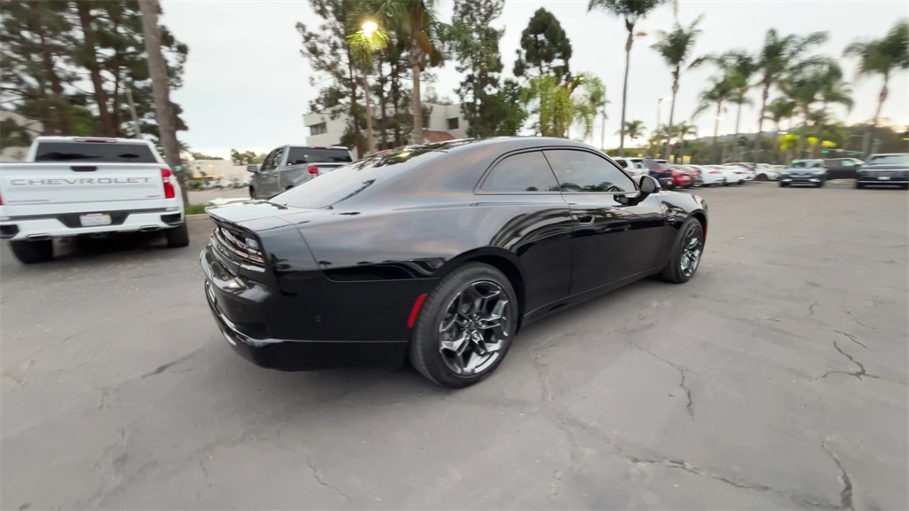 2025 Dodge Charger R/T photo 8