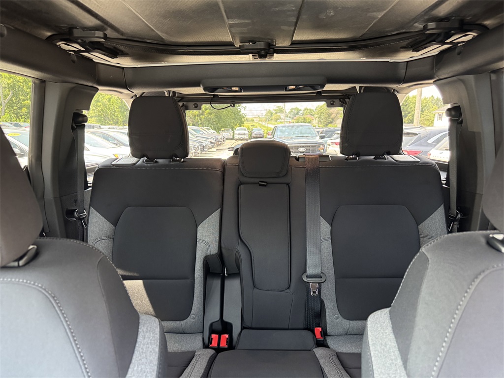 2025 Ford Bronco Big Bend photo 18