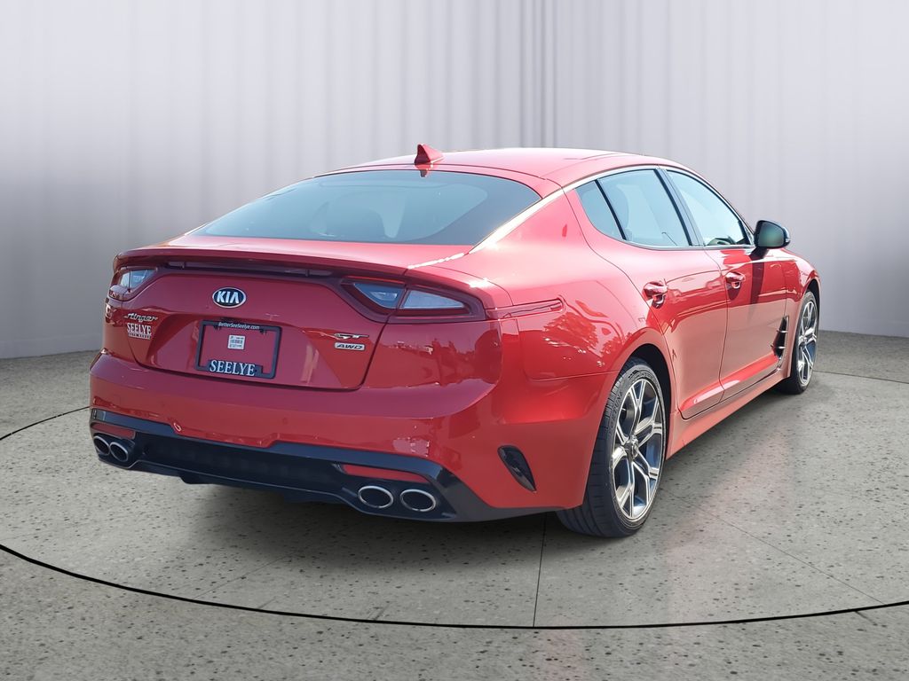 2019 Kia Stinger GT photo 2