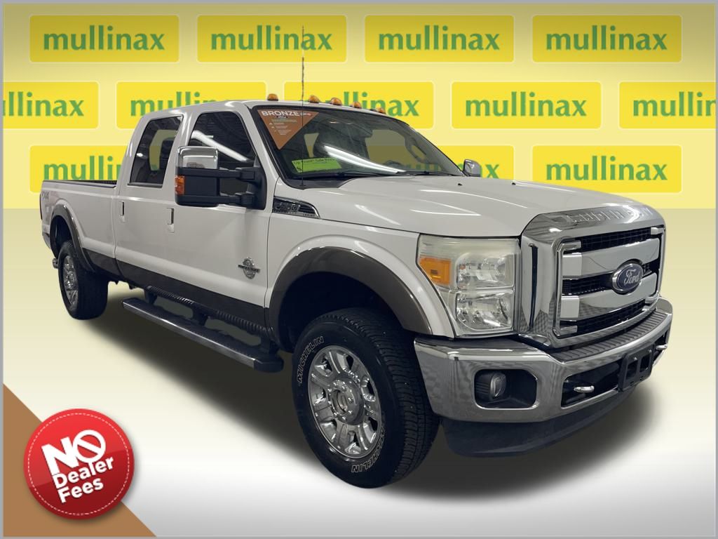 2015 Ford F-350 Super Duty Lariat's photo