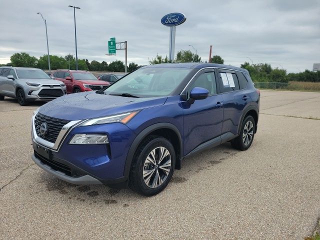 2023 Nissan Rogue SV photo 3