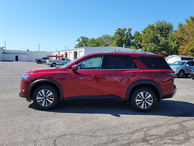 2025 Nissan Pathfinder SL photo 7
