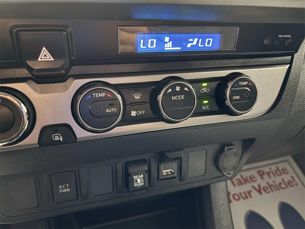 2023 Toyota Tacoma SR5 photo 24
