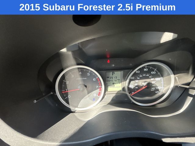 2015 Subaru Forester 2.5i Premium photo 16