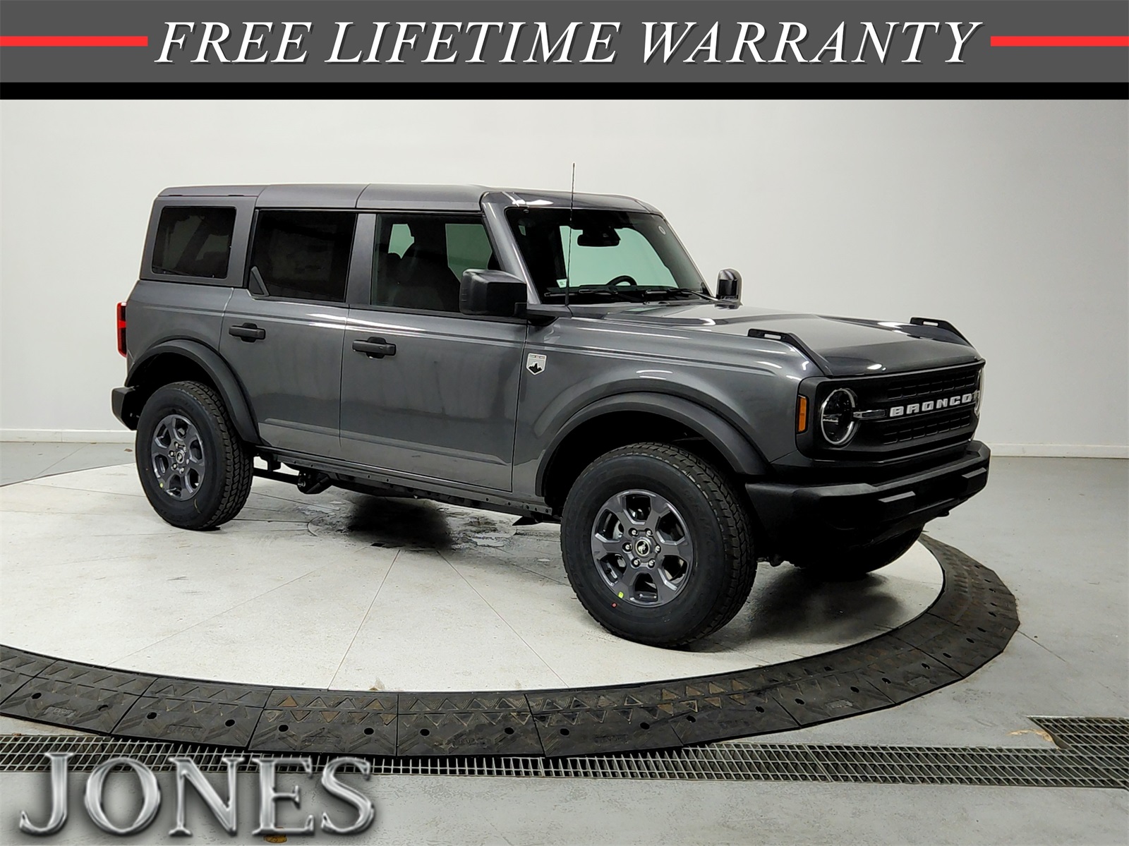2025 Ford Bronco 4-Door Big Bend's photo