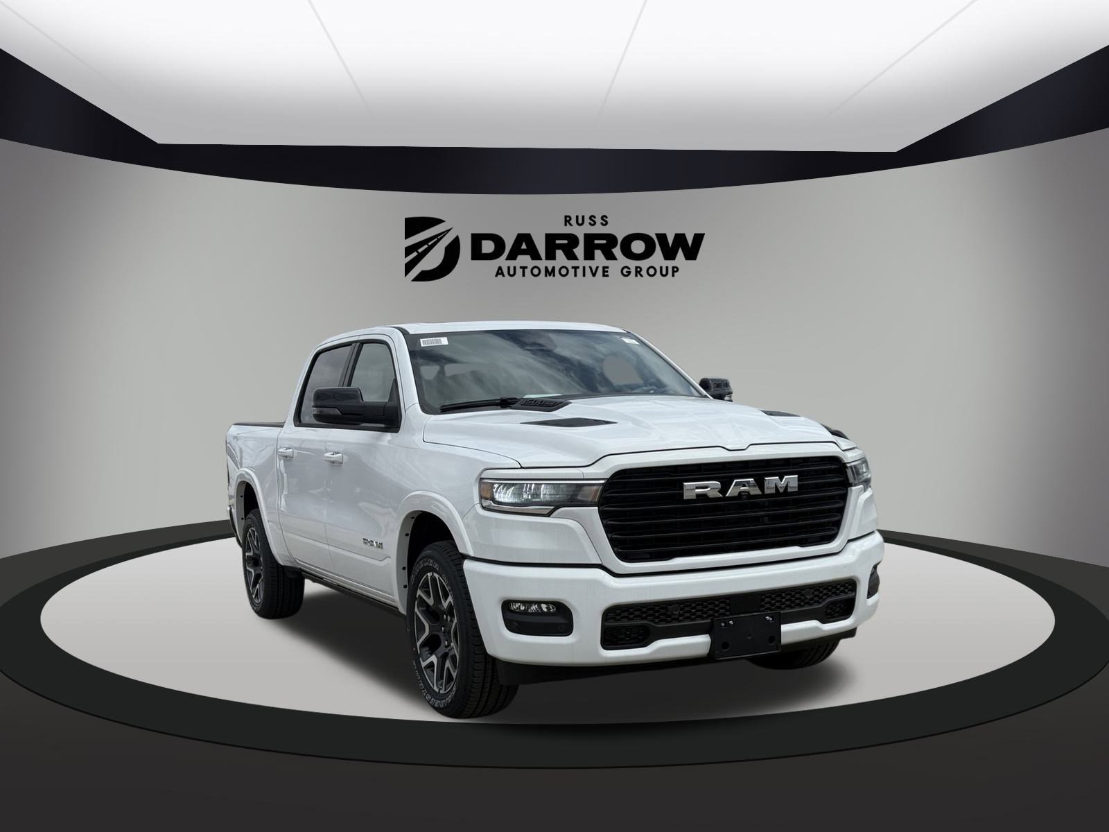 2025 Ram 1500 Laramie photo 3