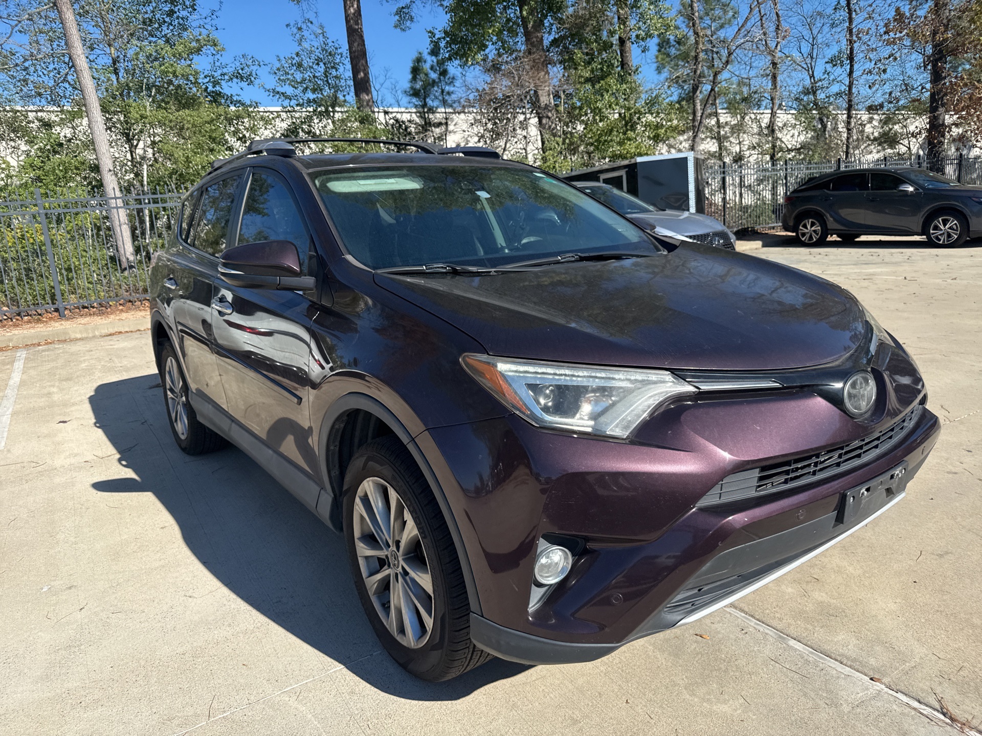 2016 Toyota RAV4 Limited's photo