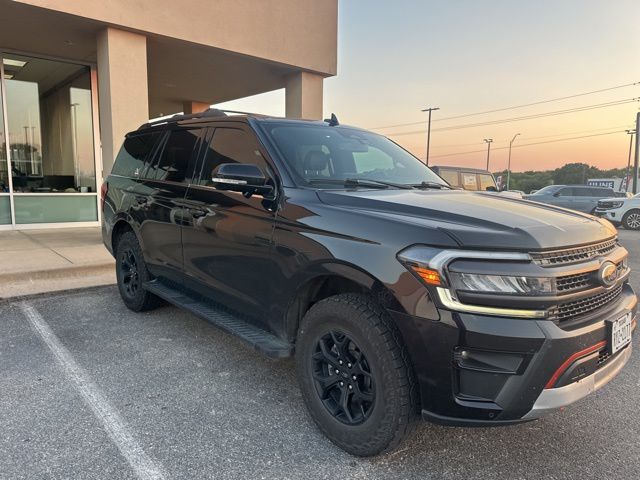 2022 Ford Expedition Timberline photo 2