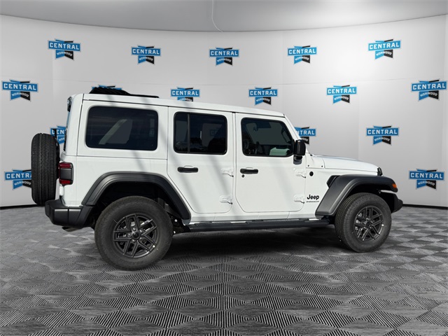 2025 Jeep Wrangler Sport S photo 4
