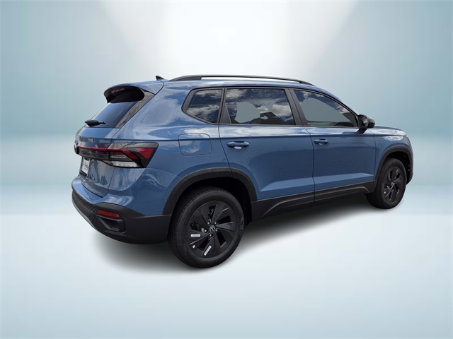 2025 Volkswagen Taos S photo 3