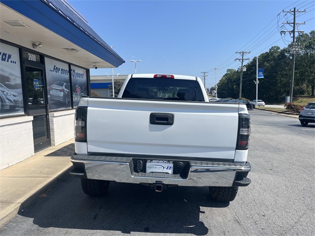 2018 Chevrolet Silverado Work Truck LS Base photo 3