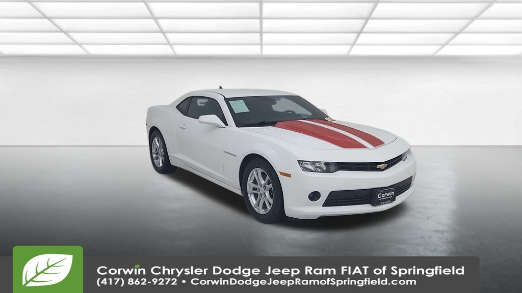 2015 Chevrolet Camaro 1LT photo 3