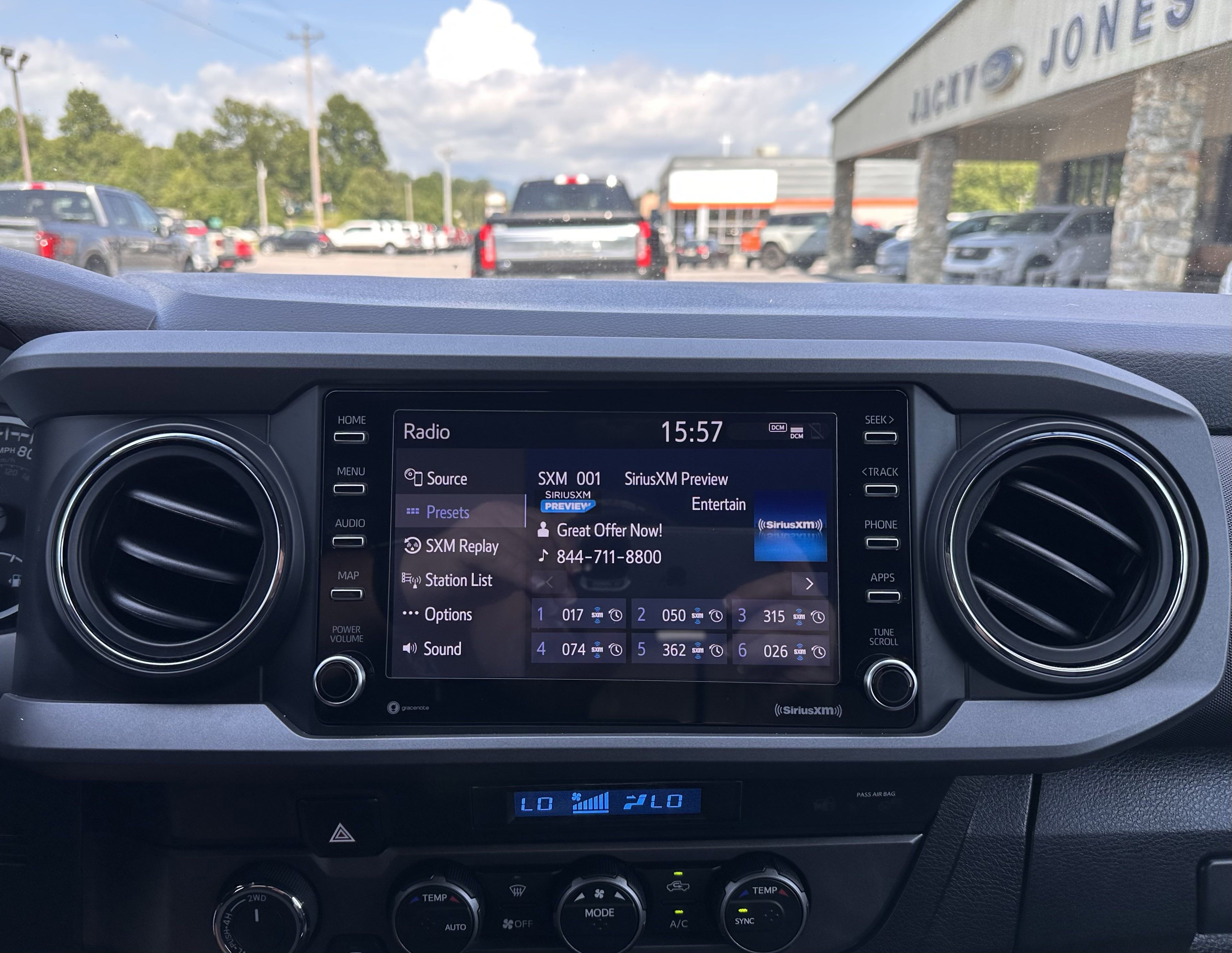 2022 Toyota Tacoma SR5 Double Cab Long Bed V6 4x4 photo 5