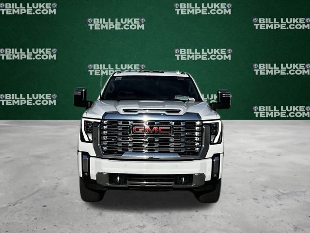 2024 Gmc Sierra 2500 HD Denali photo 3