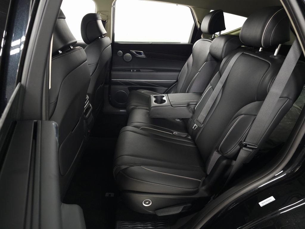 2026 Genesis GV80 2.5T Advanced AWD photo 30
