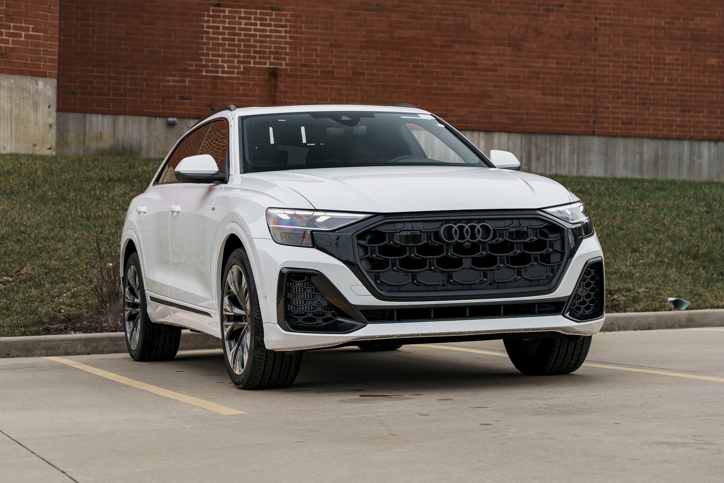 2026 Audi Q8 Premium Plus's photo