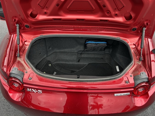2025 Mazda MX-5 Miata Miata Sport photo 8