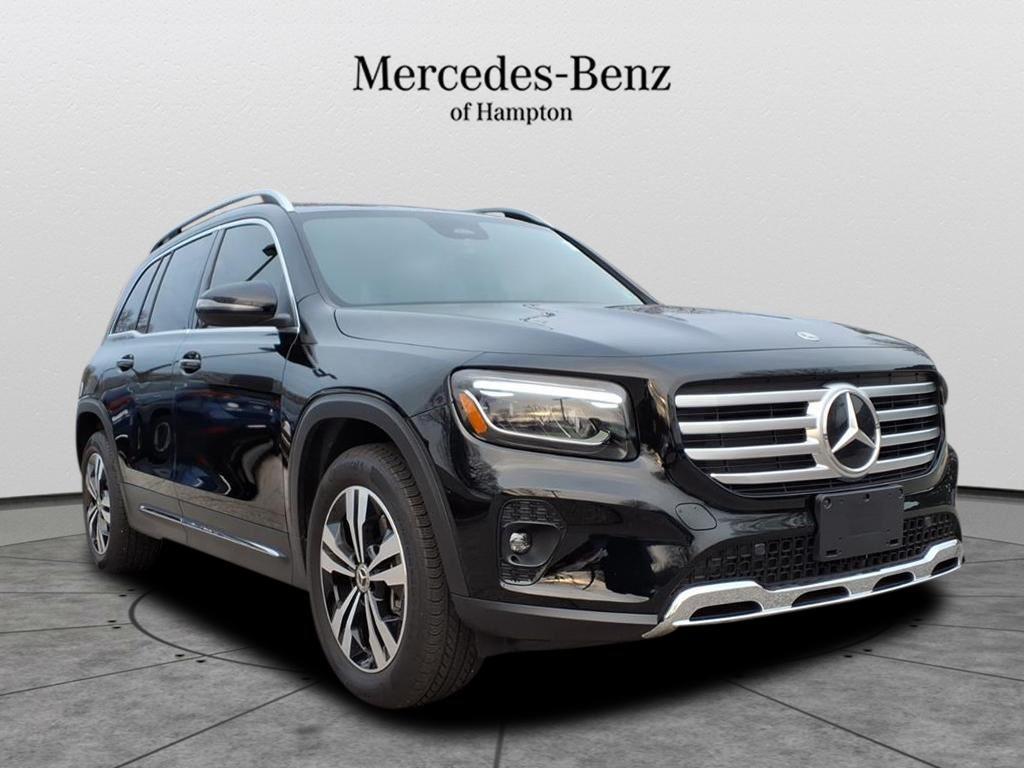 2025 Mercedes-Benz GLB Base's photo