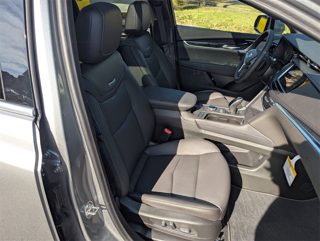 2025 Cadillac XT5 Premium Luxury photo 38