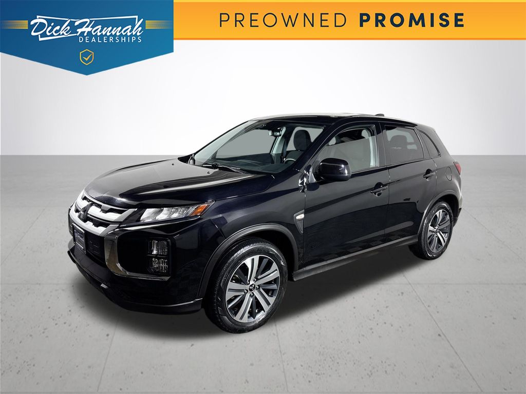 2024 Mitsubishi Outlander Sport ES's photo