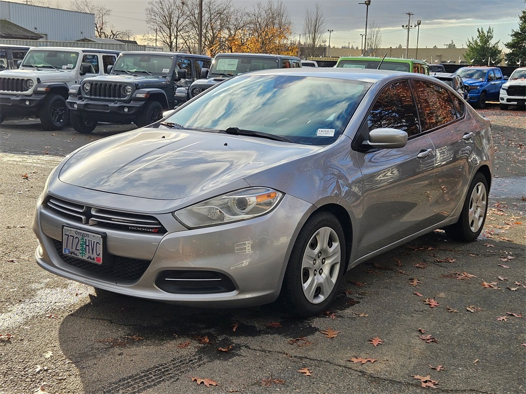2015 Dodge Dart SE photo 3