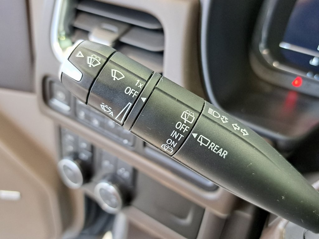 2022 Chevrolet Tahoe LT photo 11