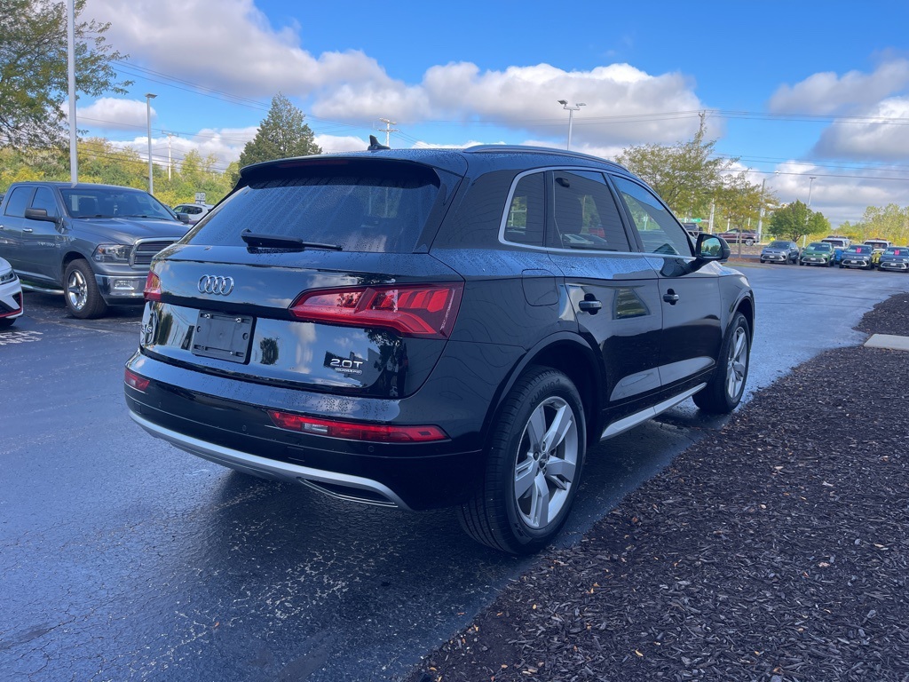 2018 Audi Q5 2.0T Premium photo 2